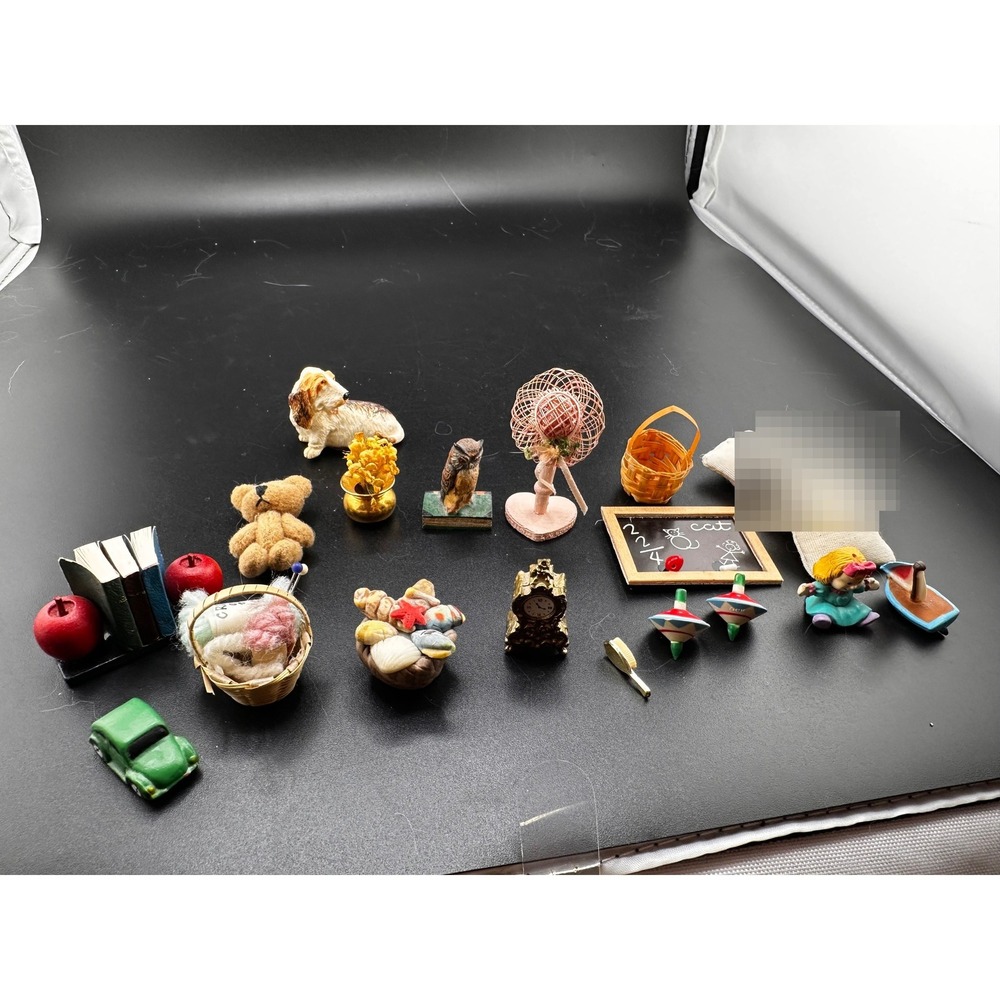 Dollhouse Restoration Miniatures Toys Dog Cat Books Owl‎ Vtg 1980s Baskets Brush